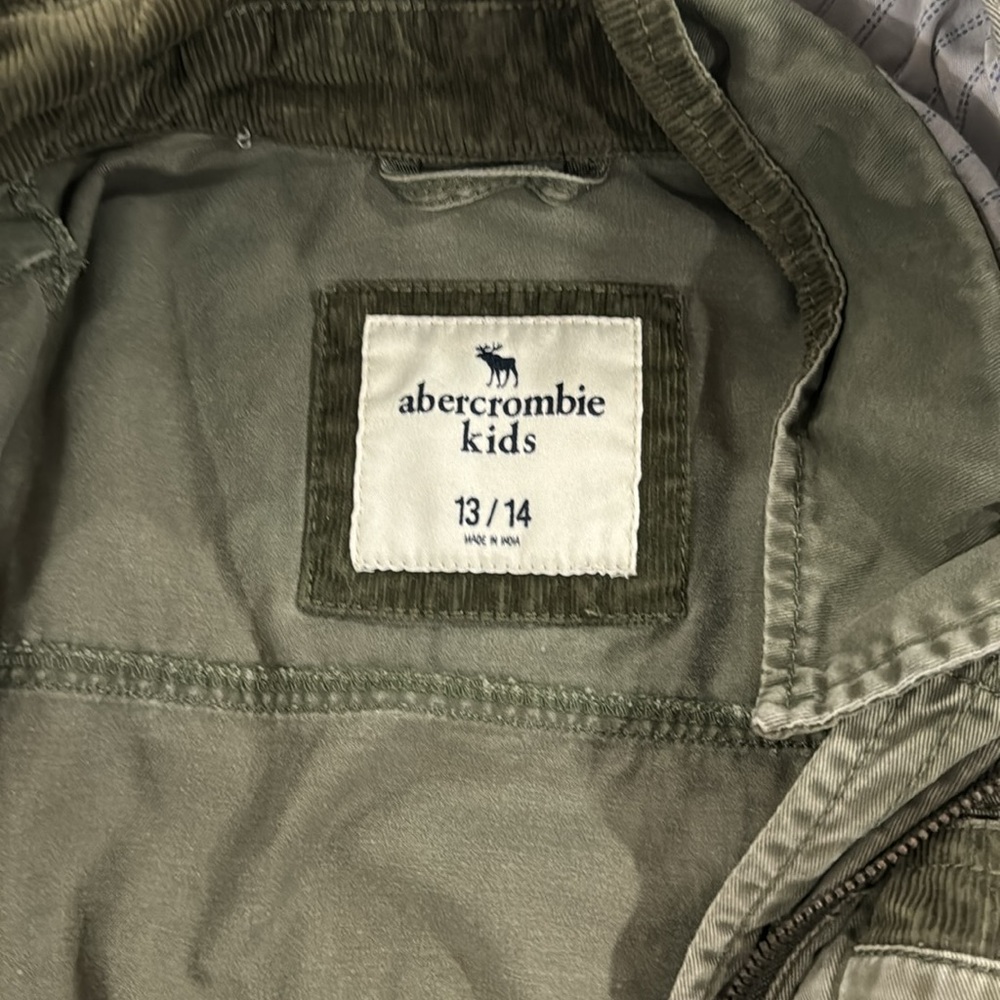 Abercrombie & Fitch Army Green Lightweight Jacket Girls Size 13/14 - Picture 3 of 4